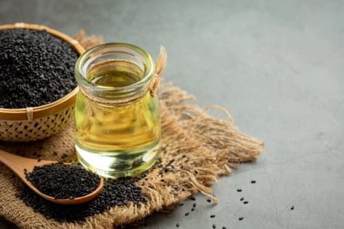تصویر 3 از روغن کنجد گلناب اردکان انتخابی مناسب آشپزخانه ایرانی